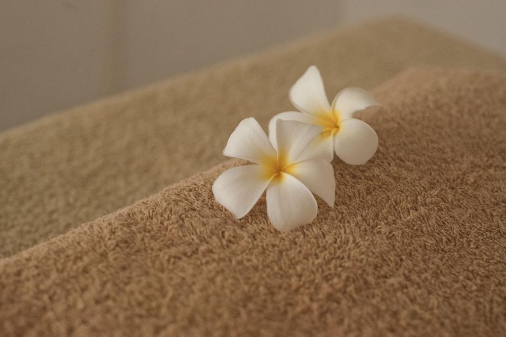 Gids voor massage technieken in Ede: Zweedse massage, deep tissue en aromatherapie behandelingen voor lokale bewoners